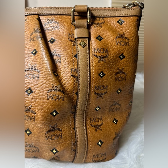 MCM two way tote bag - Picture 13 of 17